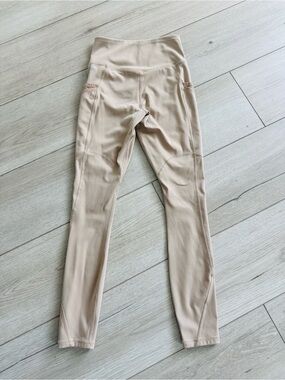Fabletics Motion 365 High-Waist Nude Leggings with Side Pockets Size XXS